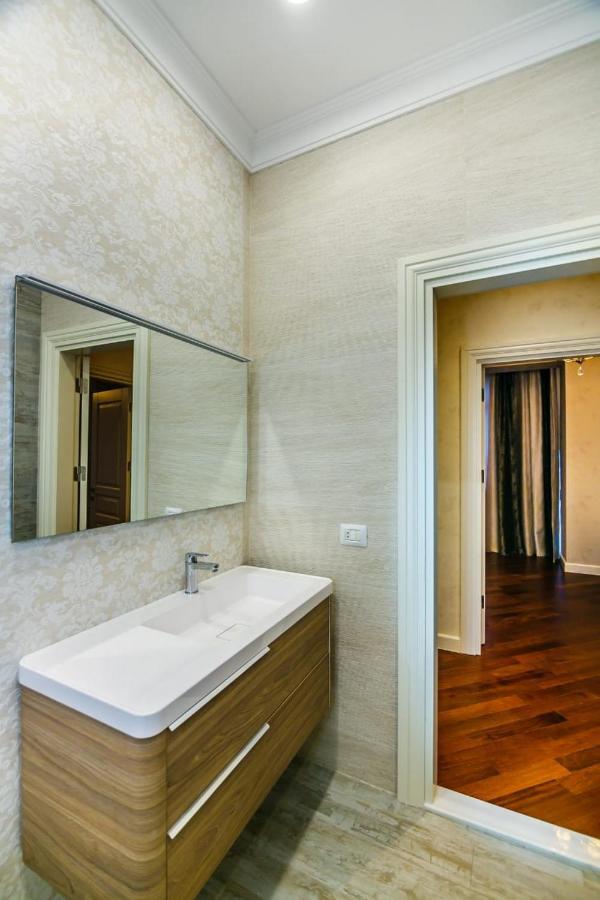 Lux Family Apartment in City Center Baku Extérieur photo