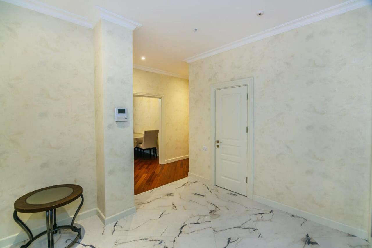 Lux Family Apartment in City Center Baku Extérieur photo