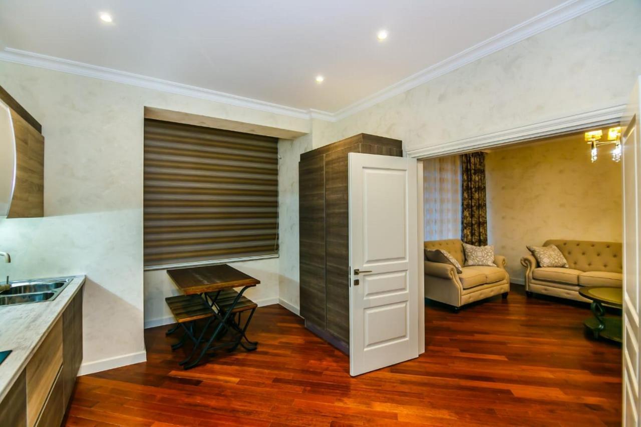 Lux Family Apartment in City Center Baku Extérieur photo